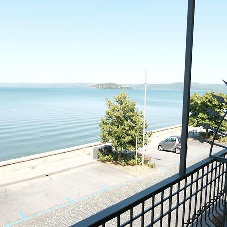 Like Lake Bisentina Marta Exterior photo
